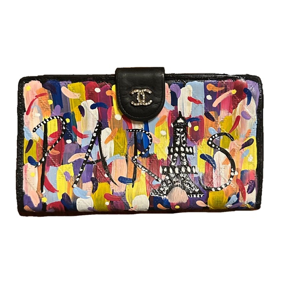 Art Meets Chanel - Picture 1 of 7